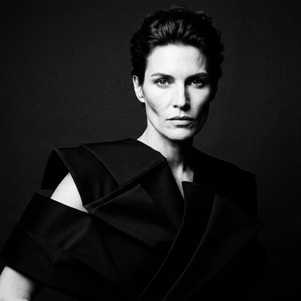 Monochrome Studio Pixshop preview