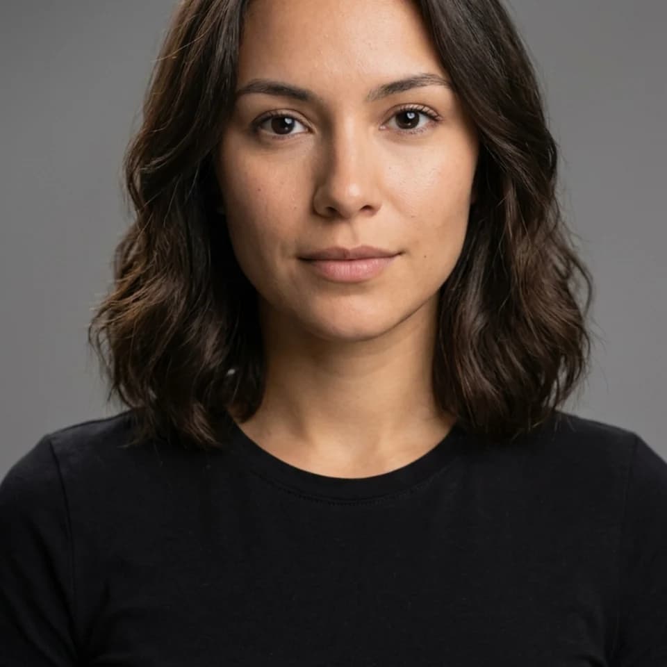 Clean Model Headshot Pixshop preview